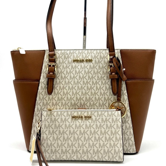 Michael Kors Large Charlotte Tote Bag & Matching Double Zip
Wallet Vanilla - Picture 1 of 12